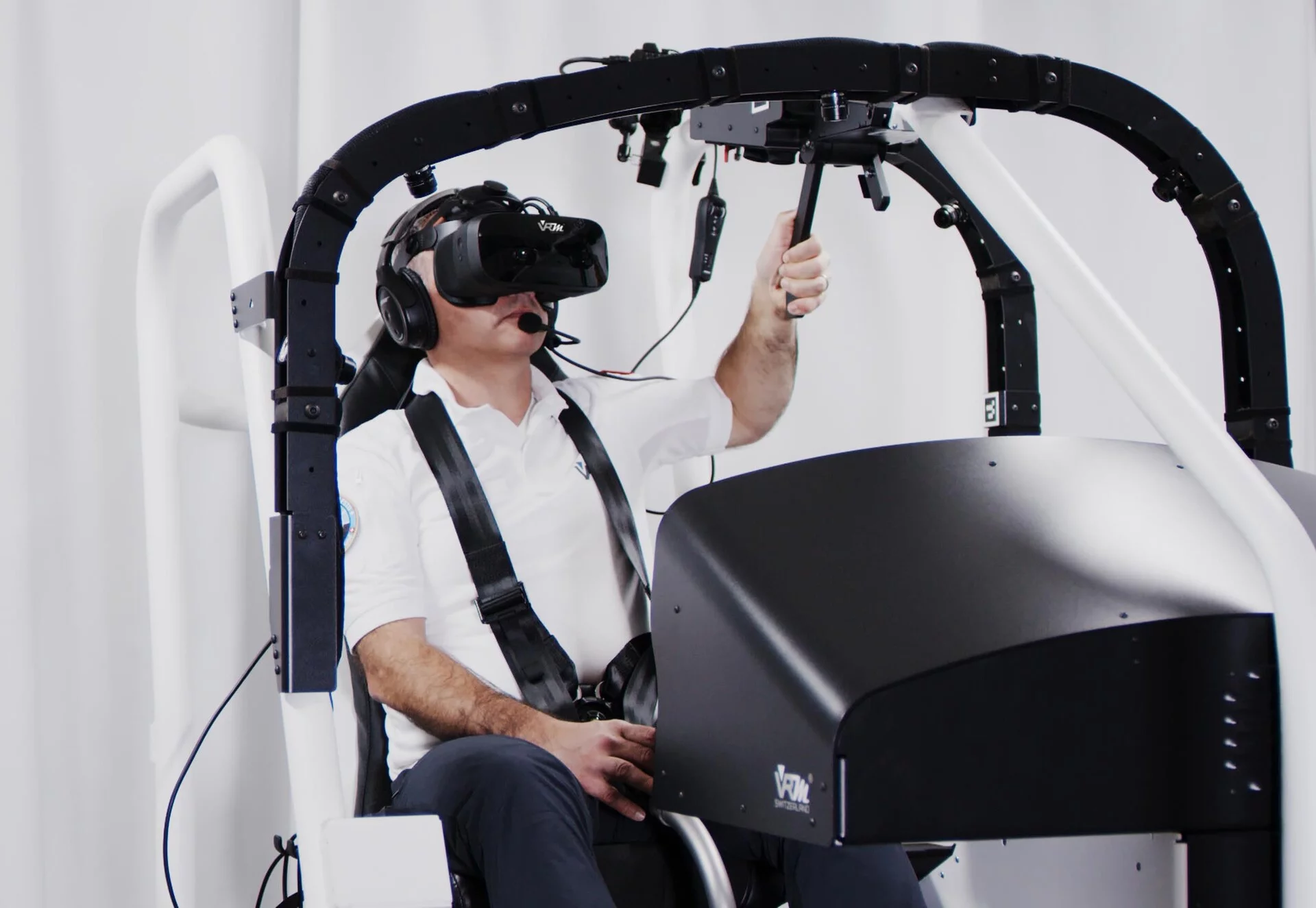 Pilot Operating the VR-Motion Simulator